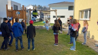 D8312894-B0E0-4C9B-9874-8E1113A97C76